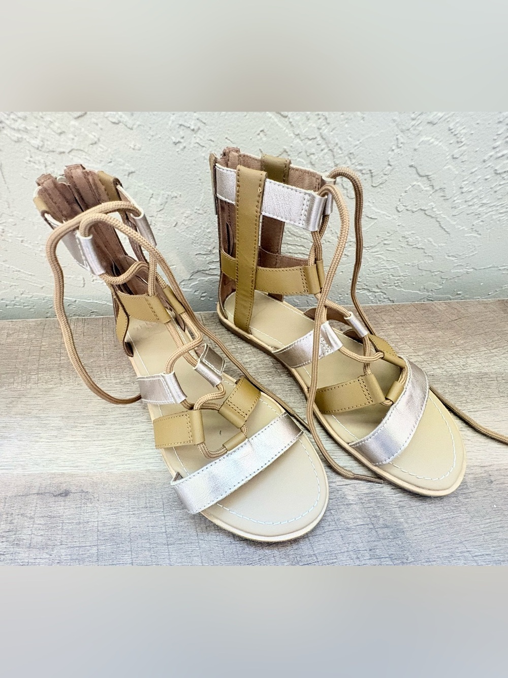 Sorel Sandals Women’s Leather Roman Strappy Flat Walking Metallic Leather Flats